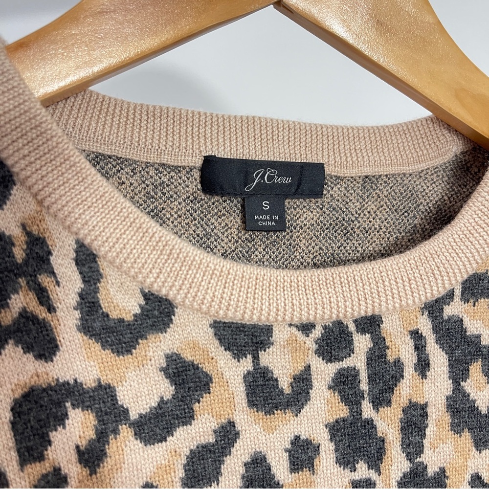 J. Crew Tan and Black Merino Wool Leopard Sweater Size S - Picture 2 of 5